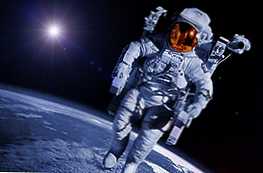 Каква е разликата между астронавт и астронавт?