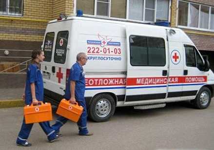 Perbedaan antara ambulans dan ambulans