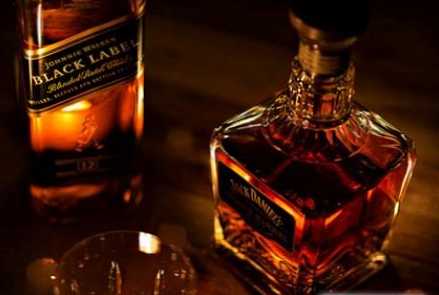 Różnica między single malt a whisky „blended”