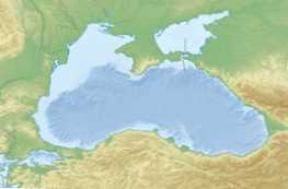 Jaký je rozdíl mezi Azovským mořem a Černým mořem