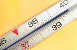 Kakšna je razlika med bazalno in telesno temperaturo?