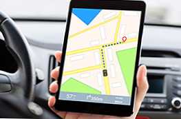 Što je bolji navigator ili tablet s navigatorom?
