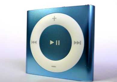 Perbedaan antara iPod Shuffle 4g ​​dan 5g