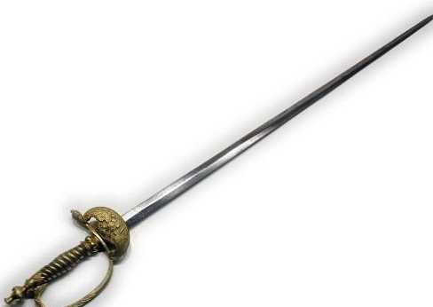 Razlika med mečem in rapierjem