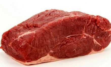 Rozdiel medzi teľacím a hovädzím mäsom