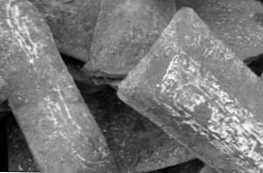 Jeklo in lito železo - kako se kovine razlikujejo?
