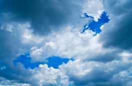 Chmury i chmury - czym się różnią